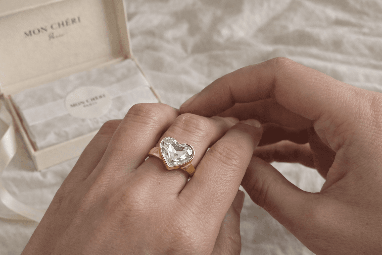 Mon Cheri Paris gallery 2